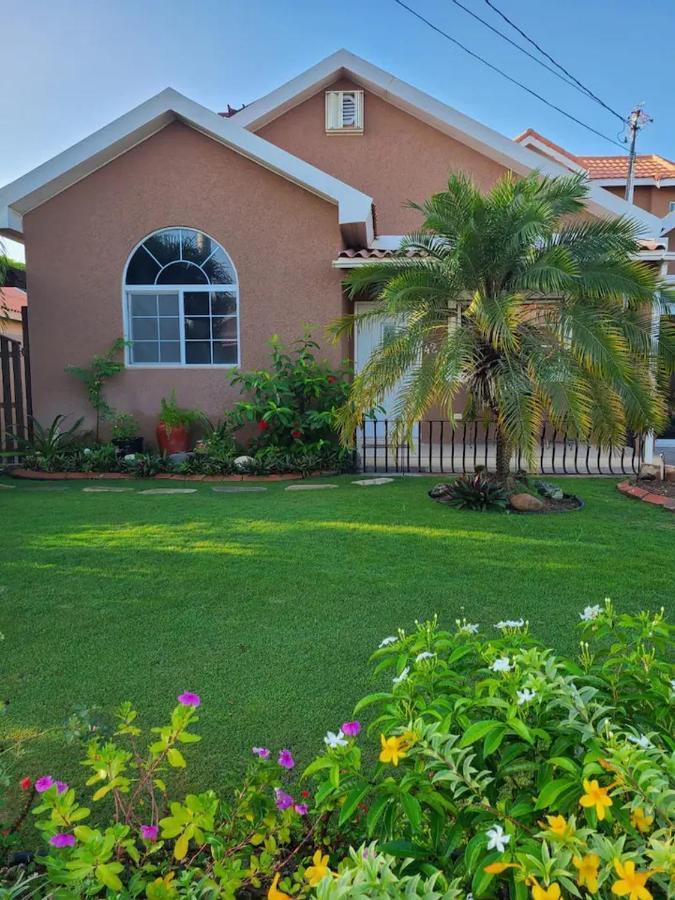 Caribbean Estates, 10 Mins From The Beach, Beautiful Gated Community Портмор Экстерьер фото
